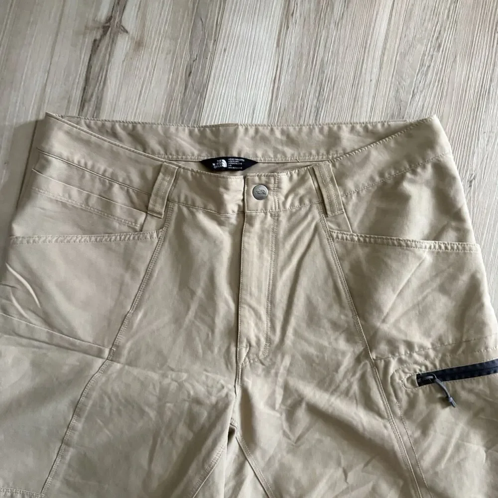 The North Face Shorts Mens 32 Stretch Cargo Flat Front Beige Lightweight